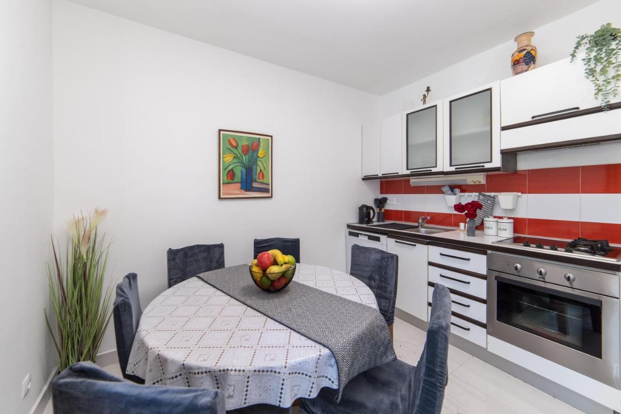 Apartman Porto Ploce  Luaran gambar
